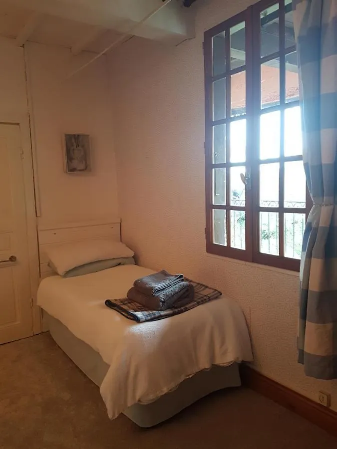 Bed and Breakfast Cudoille Armous-et-Cau 0*,  Франция